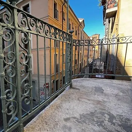 3rdomus - Luxury Con Vista Duomo アパート トリノ